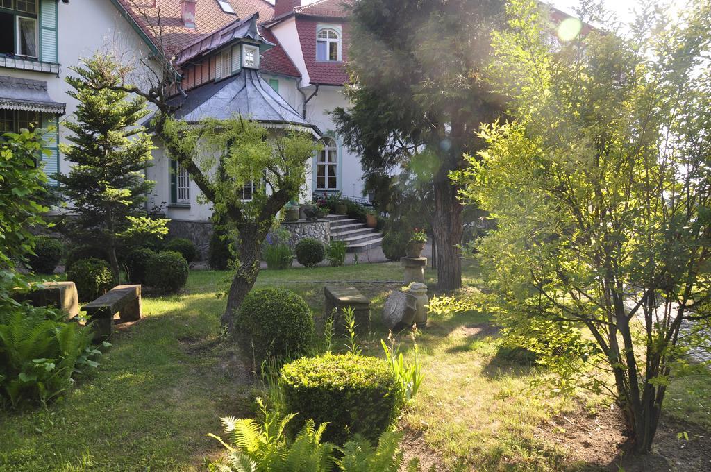 Hotel Garden بوليسلافيتش المظهر الخارجي الصورة