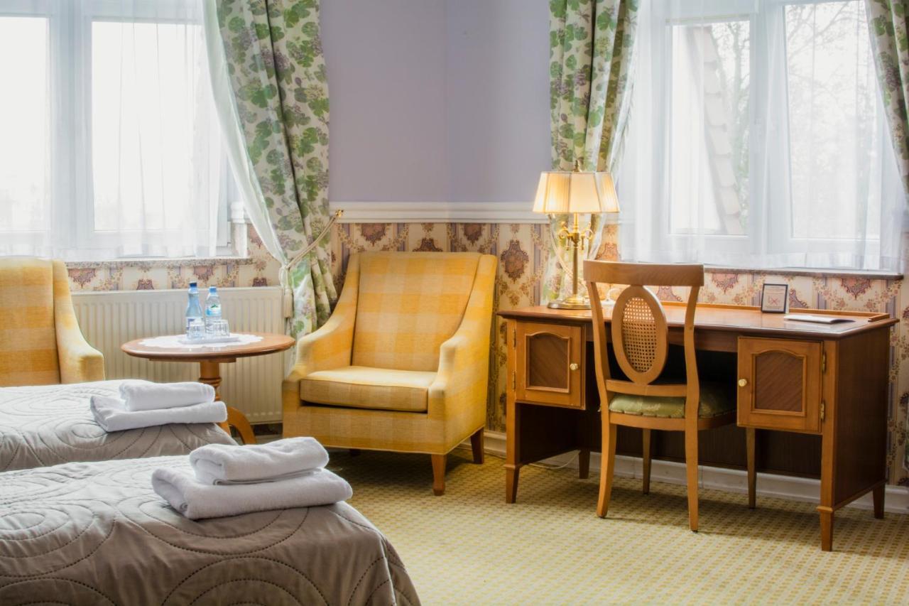Hotel Garden بوليسلافيتش المظهر الخارجي الصورة